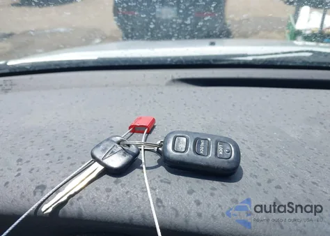 2005 Pontiac Vibe из США, поврежденный, VIN 5Y2SL63895Z405541